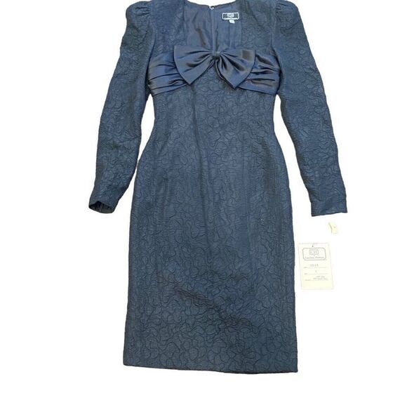 Carolina Herrera Dresses & Skirts - Vintage Carolina Herrera Dress Size 4 Black Long Sleeve Cocktail 80s Bow